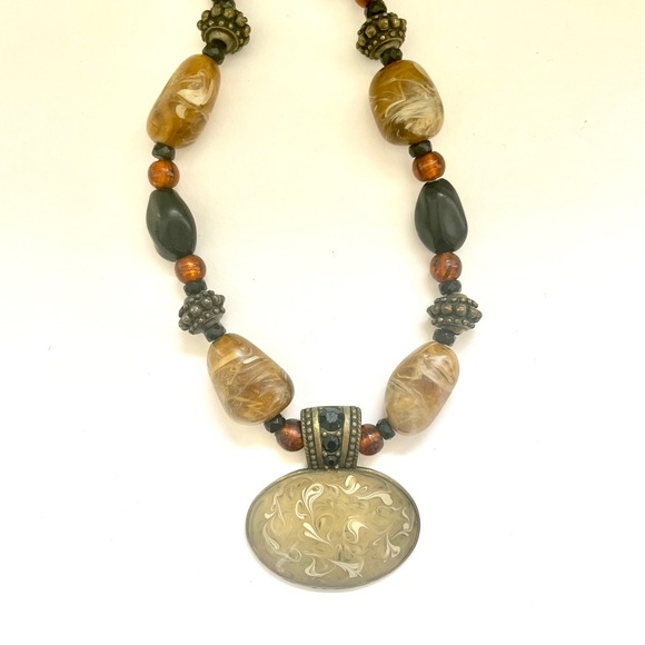 Chico’s vintage black & brown beaded, marble stone, glass pendant necklace - Picture 5 of 15